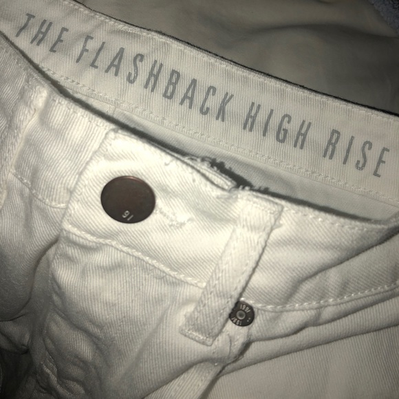 Shorts - Picture 5 of 6